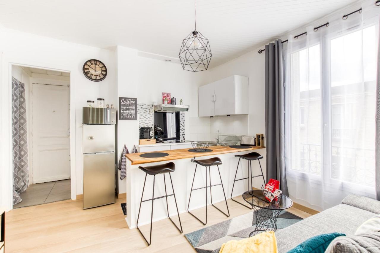 Ferienwohnung Grand Line - Parking- Métro 5 - Easy Check-in - Netflix - Disney Plus Pantin Exterior foto